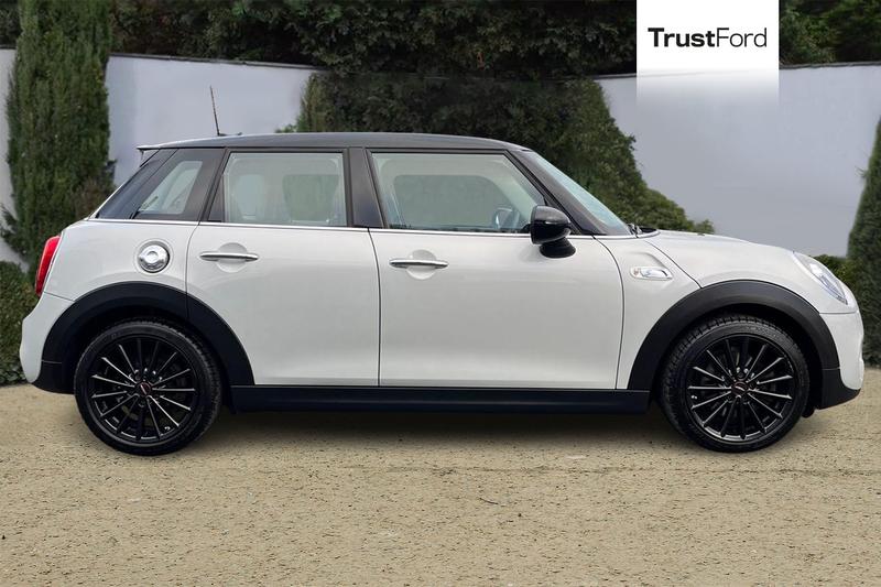Used MINI Hatch 2019 for sale - 76611291: Photo 3