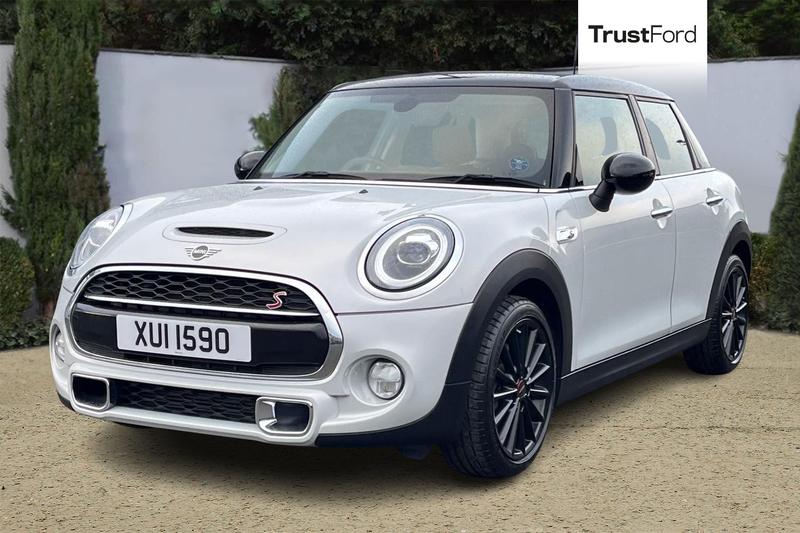 Used MINI Hatch 2019 for sale - 76611291: Photo 5