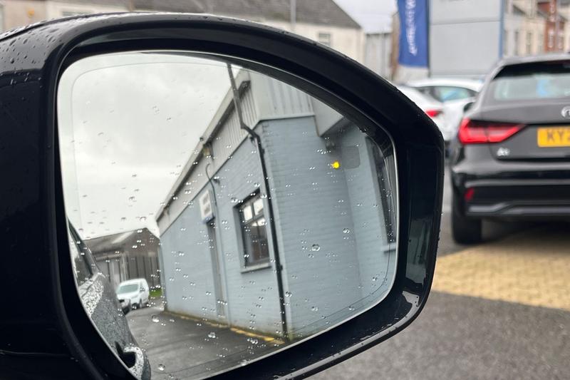 Used Land Rover Discovery Sport for sale - 77855061: Photo 27