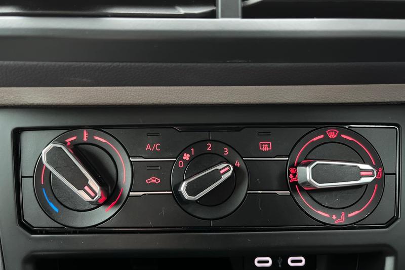 Used Volkswagen Polo 2021 for sale - 76710141: Photo 31