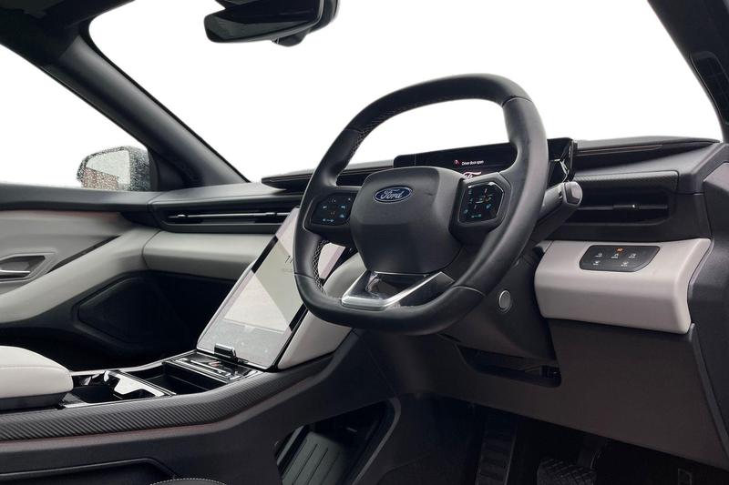 Used Ford Explorer 2025 for sale - 77248726: Photo 9