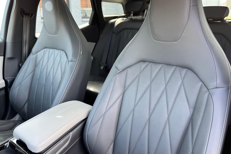 Used Ford Explorer 2024 for sale - 76972093: Photo 19