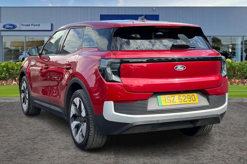 Used Ford Explorer 2024 for sale - 76972093: Photo 2