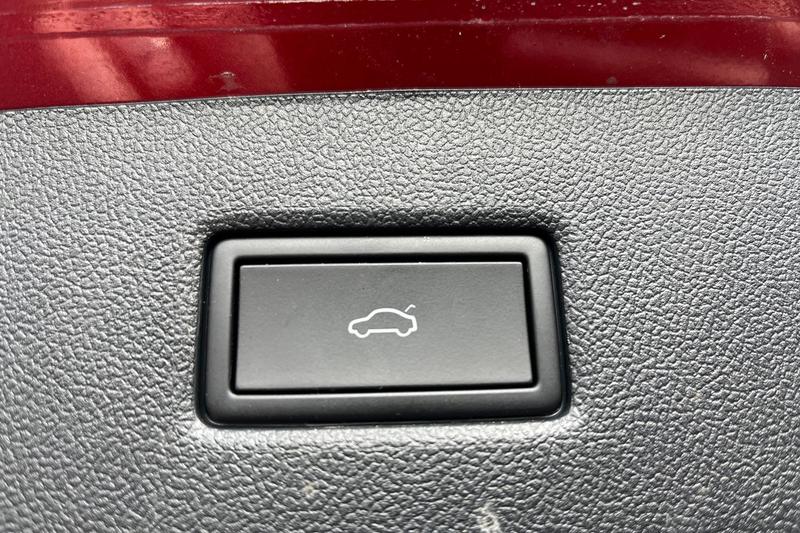 Used Ford Explorer 2024 for sale - 76972093: Photo 23