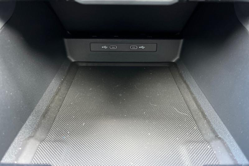 Used Ford Explorer 2024 for sale - 76972093: Photo 34