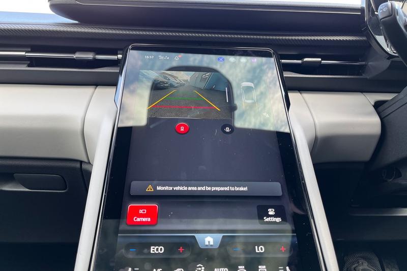 Used Ford Explorer 2024 for sale - 76972093: Photo 39