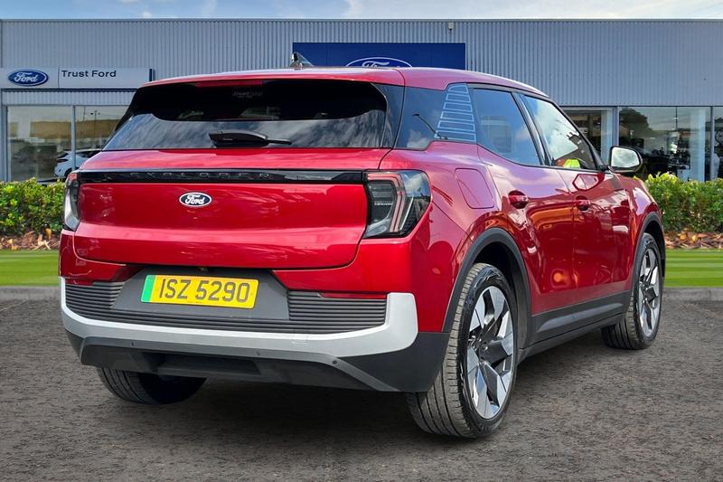 Used Ford Explorer 2024 for sale - 76972093: Photo 4