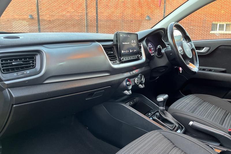 Used Kia Stonic 2022 for sale - 76539466: Photo 18
