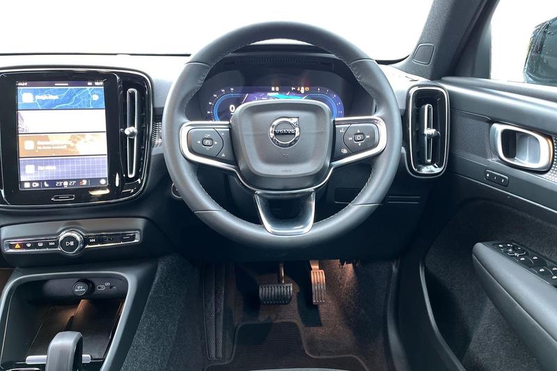 Used Volvo XC40 2024 for sale - 77388355: Photo 11