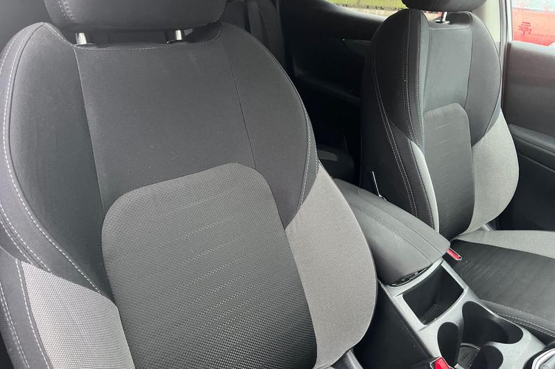 Used Nissan Qashqai 2017 for sale - 77747026: Photo 17