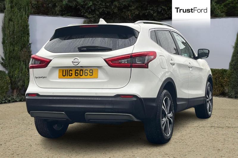 Used Nissan Qashqai 2017 for sale - 77747026: Photo 4