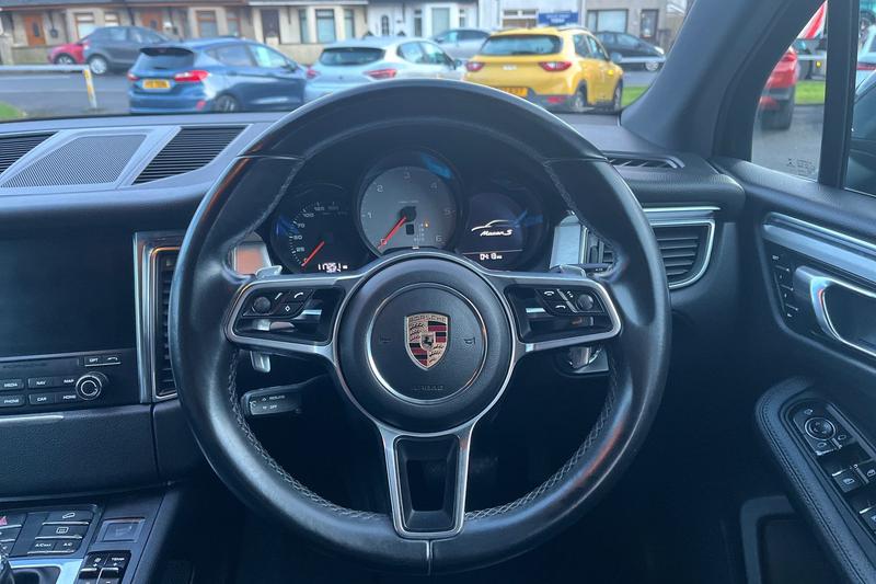 Used Porsche Macan 2016 for sale - 77231386: Photo 12