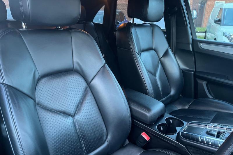 Used Porsche Macan 2016 for sale - 77231386: Photo 17