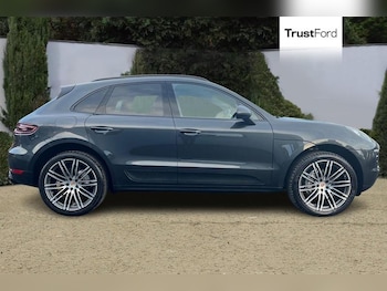 Used Porsche Macan 2016 for sale - 77231386: Photo