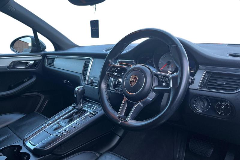 Used Porsche Macan 2016 for sale - 77231386: Photo 9
