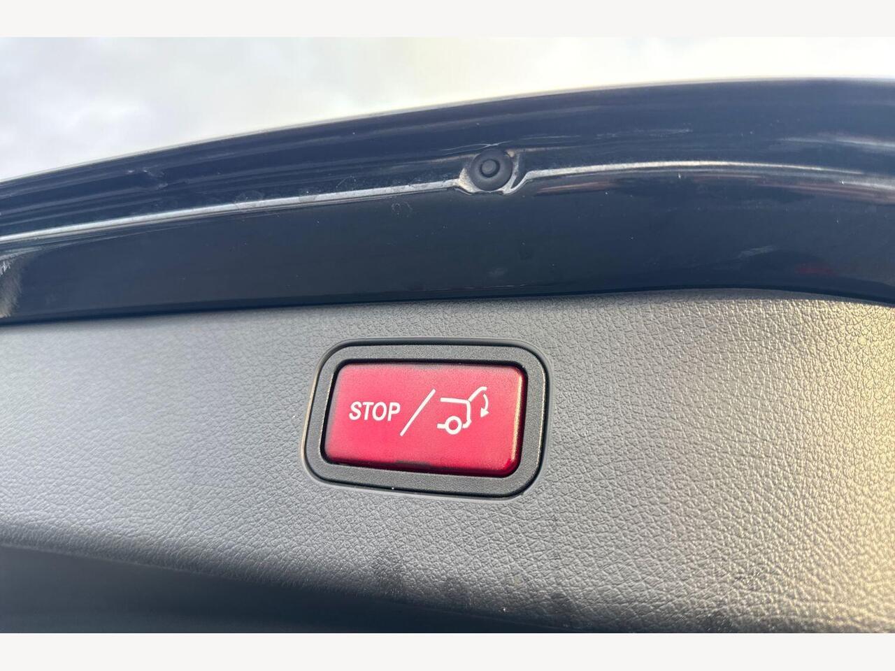 Used Mercedes-Benz C Class 2024 for sale - 76954150: Photo 15