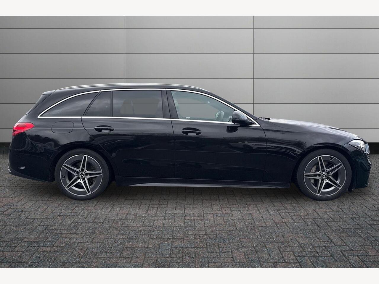 Used Mercedes-Benz C Class 2024 for sale - 76954150: Photo 4