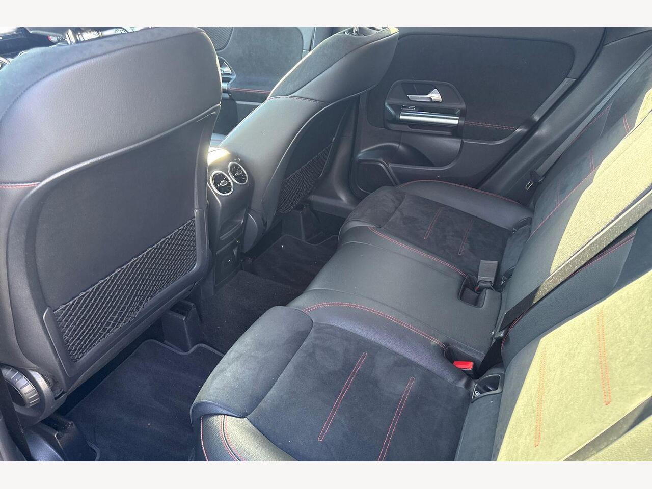 Used Mercedes-Benz GLA 2022 for sale - 76674251: Photo 10