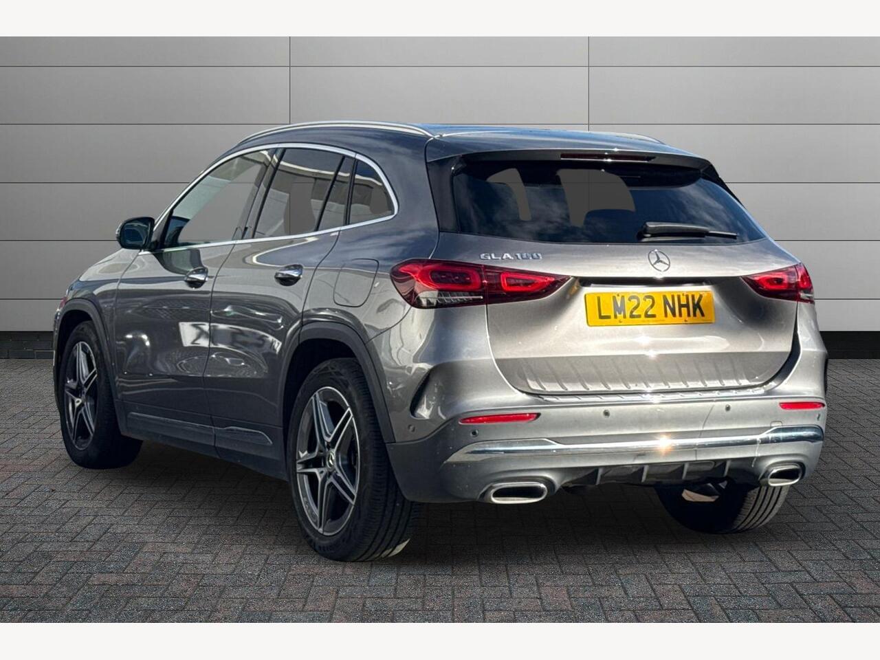 Used Mercedes-Benz GLA 2022 for sale - 76674251: Photo 2