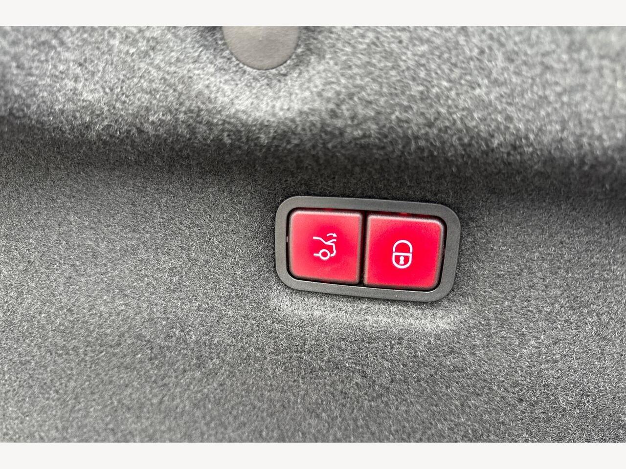 Used Mercedes-Benz SL 2025 for sale - 78140346: Photo 14