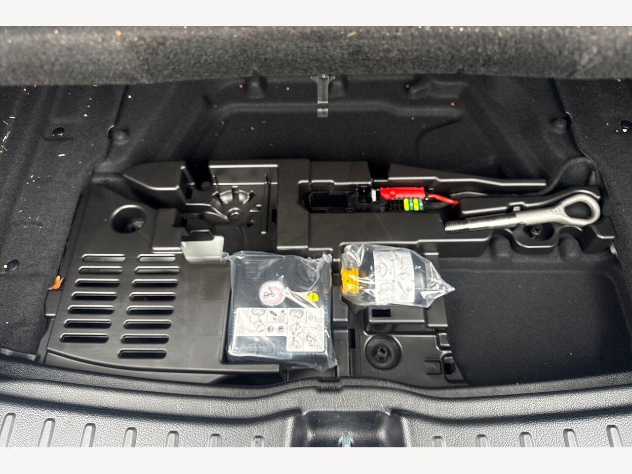 Used Mercedes-Benz GLA 2022 for sale - 77647636: Photo 14