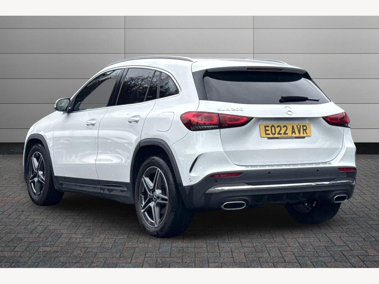 Used Mercedes-Benz GLA 2022 for sale - 77647636: Photo 2