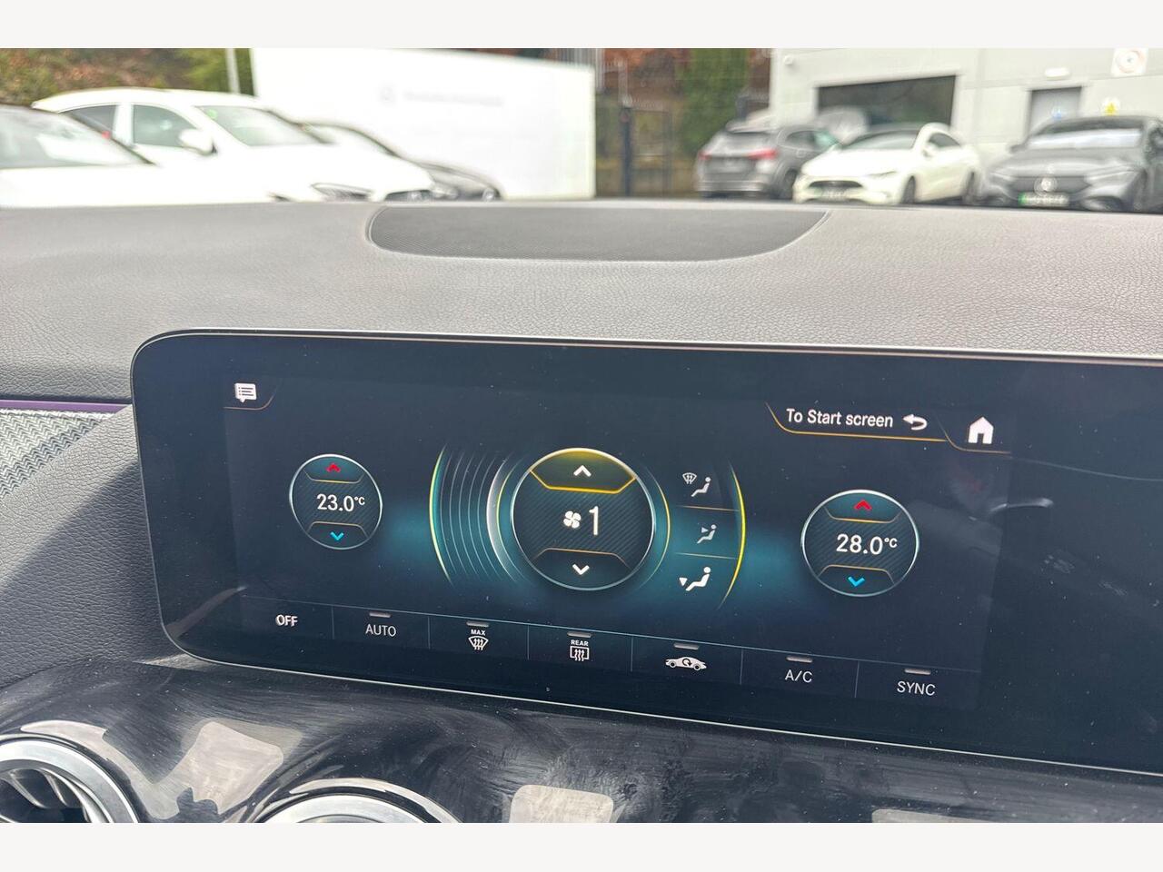 Used Mercedes-Benz GLA 2022 for sale - 77647636: Photo 24