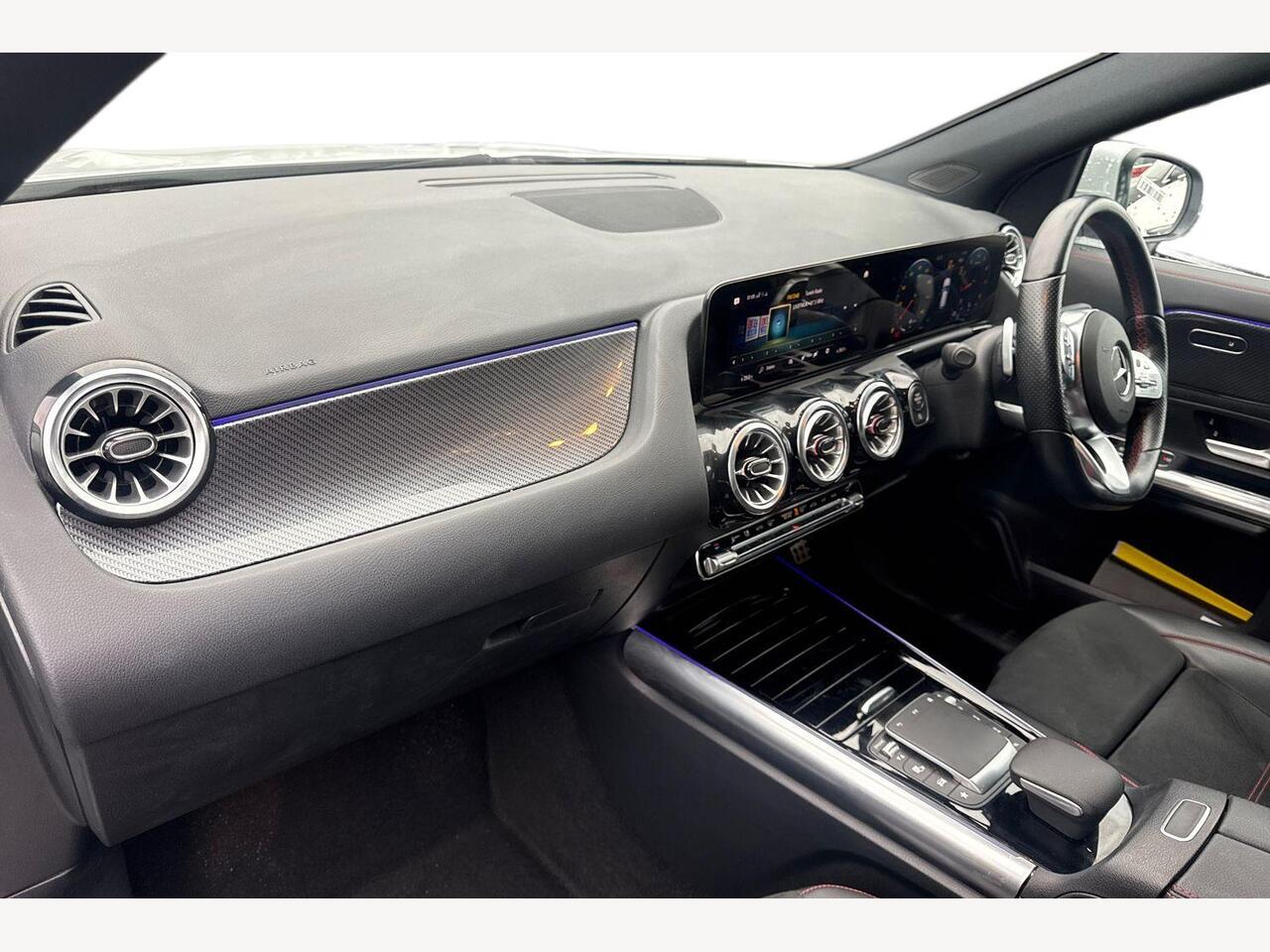 Used Mercedes-Benz GLA 2022 for sale - 77647636: Photo 9