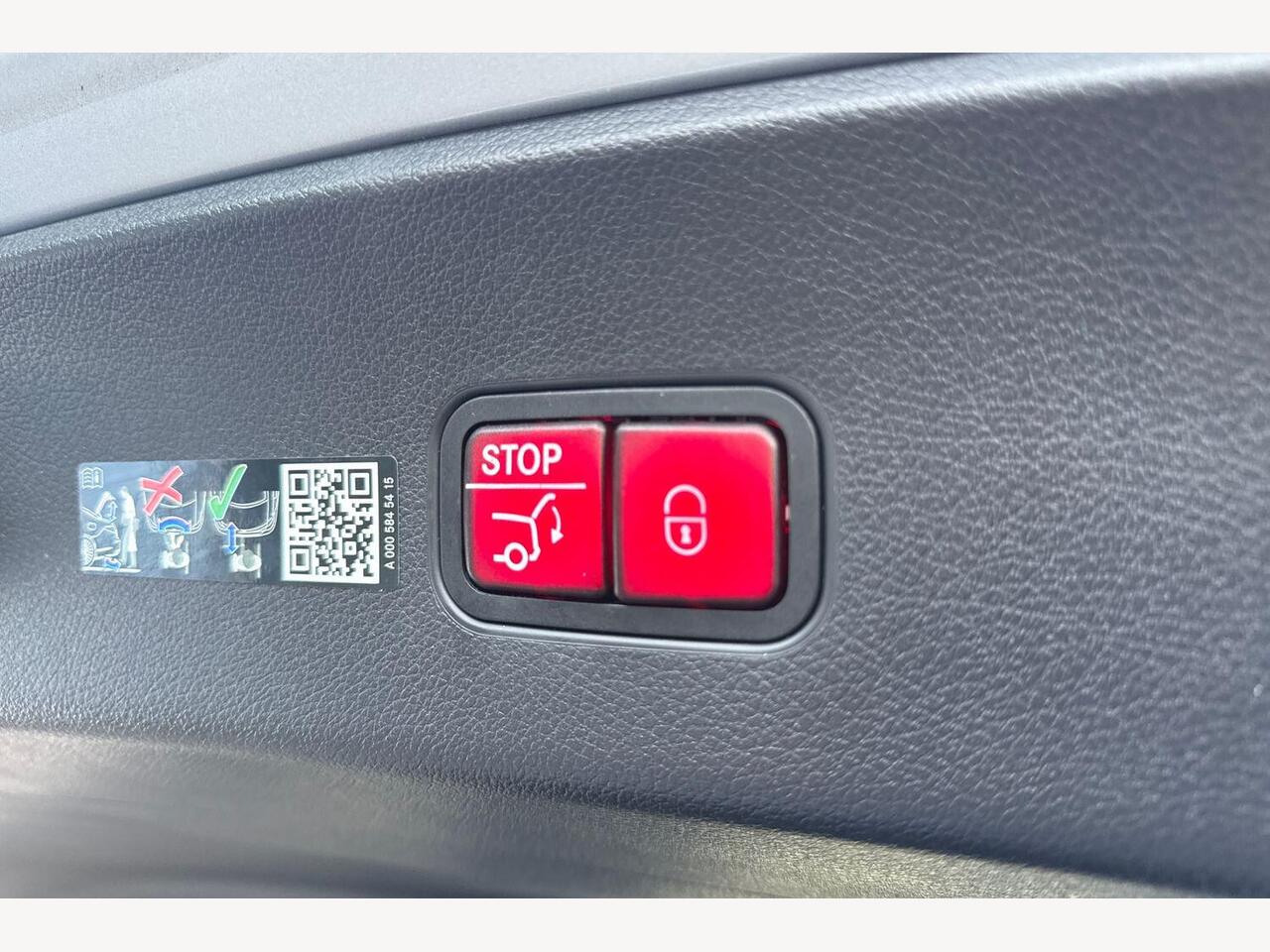 Used Mercedes-Benz GLC 2024 for sale - 76678606: Photo 10