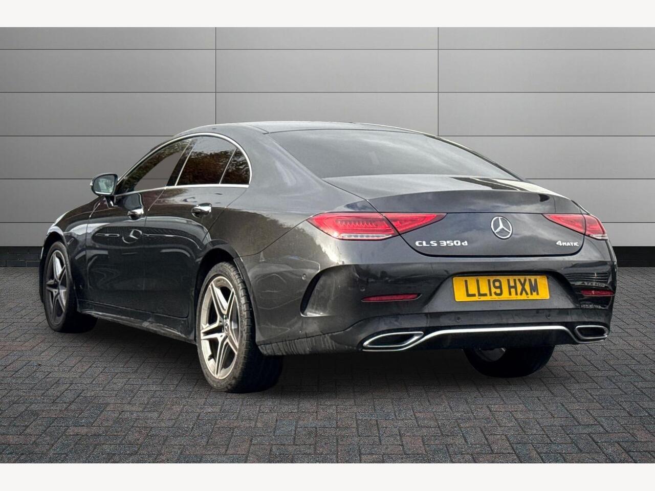 Used Mercedes-Benz CLS 2019 for sale - 76673612: Photo 2