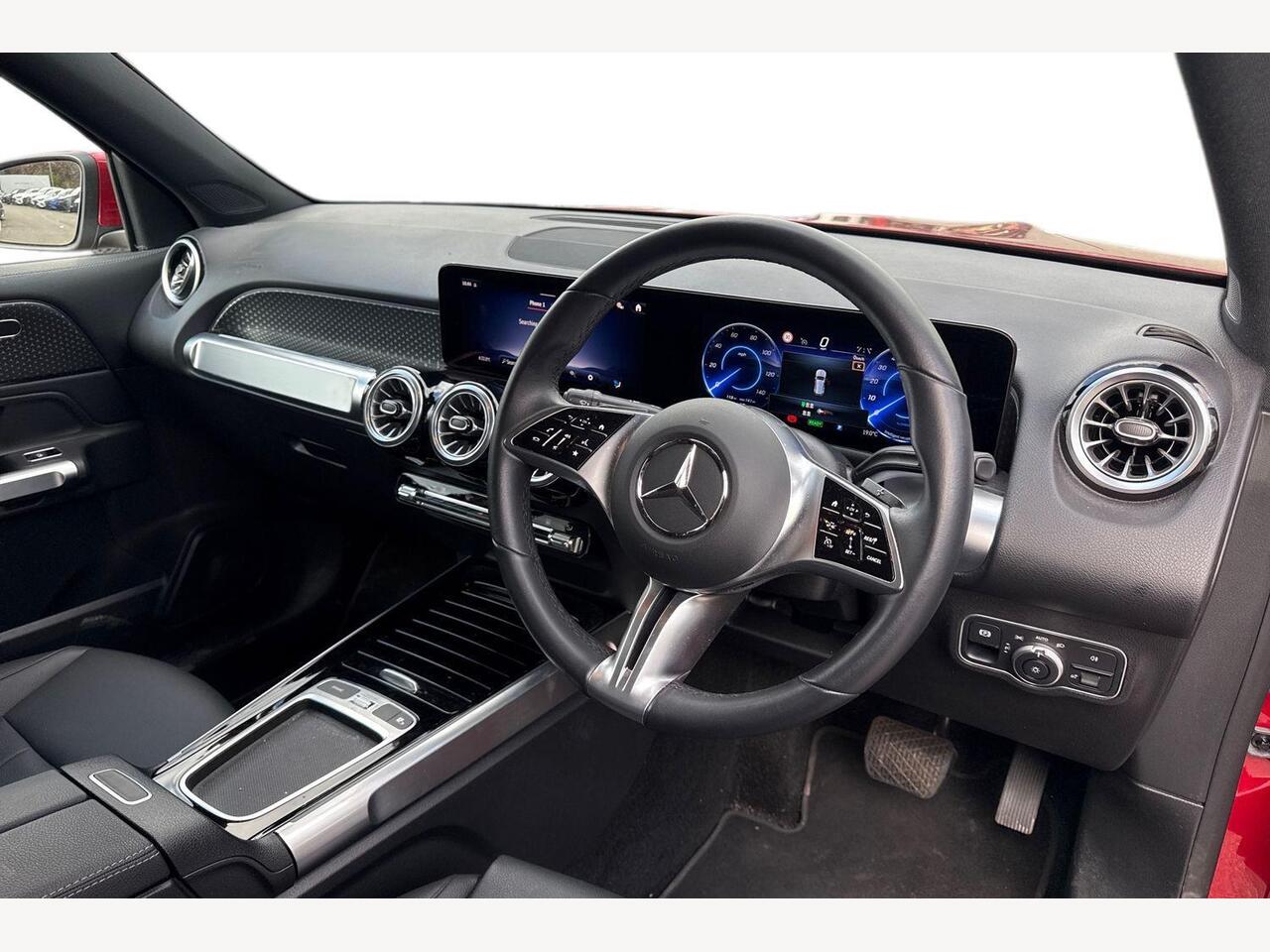 Used Mercedes-Benz EQB 2024 for sale - 78098674: Photo 5