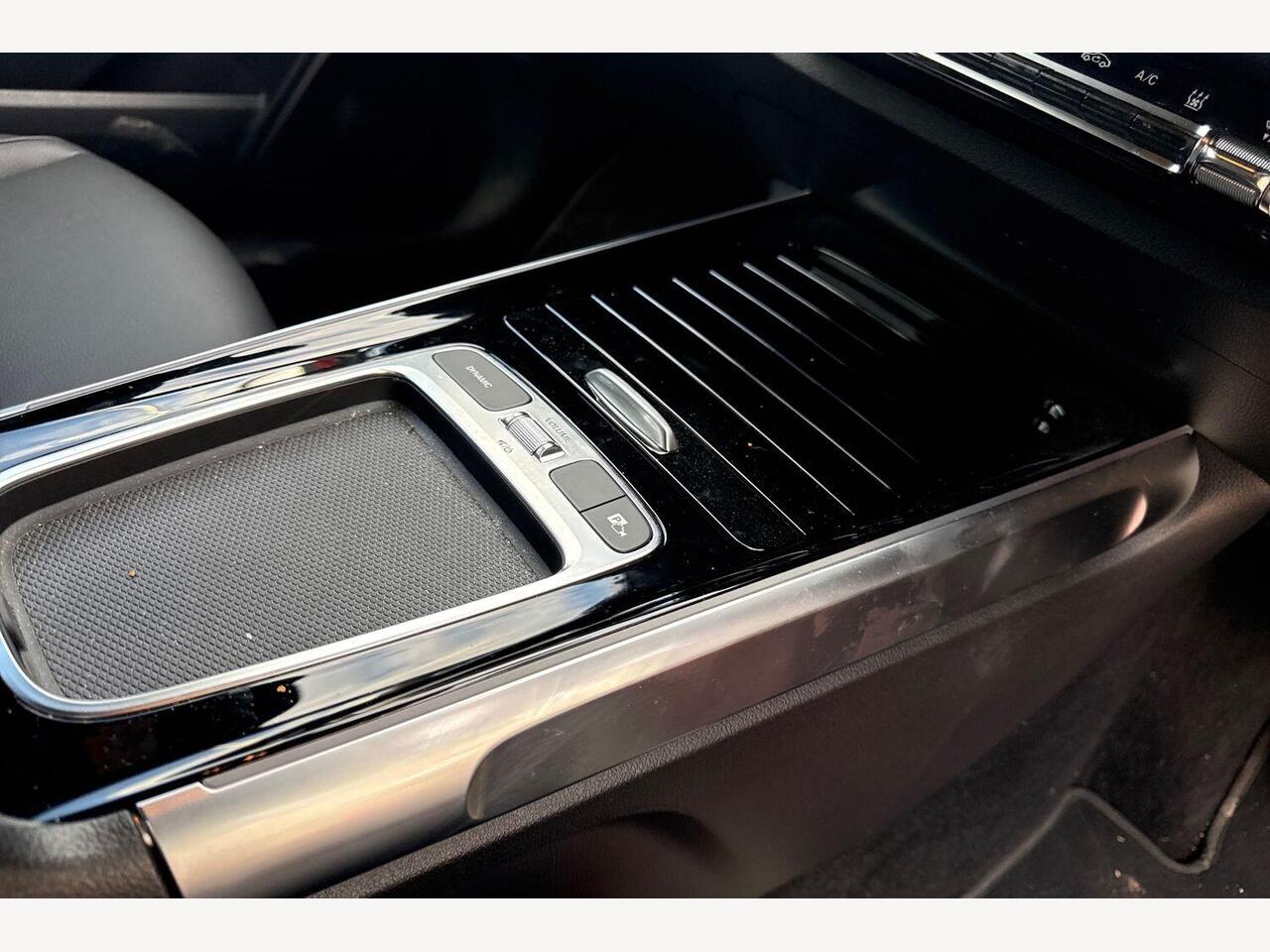 Used Mercedes-Benz EQB 2024 for sale - 78098674: Photo 8