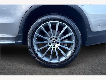 Used Mercedes-Benz GLC 2021 for sale - 78383645: Photo