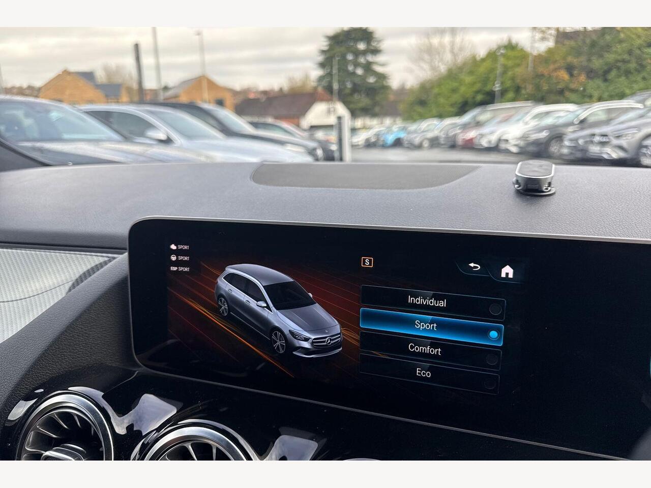 Used Mercedes-Benz B Class 2019 for sale - 76673745: Photo 18