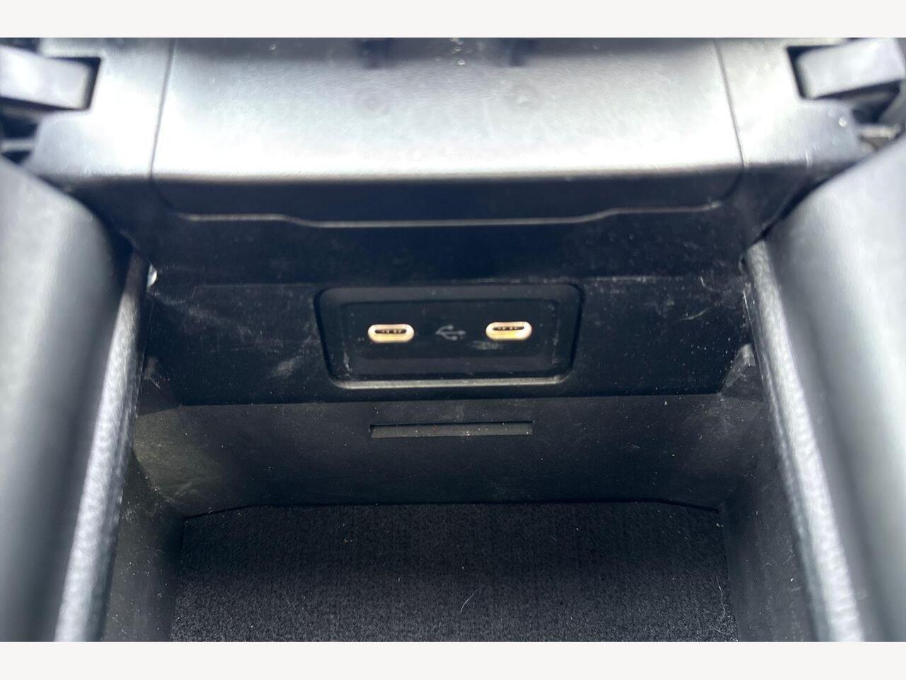 Used Mercedes-Benz C Class 2023 for sale - 77512370: Photo 17