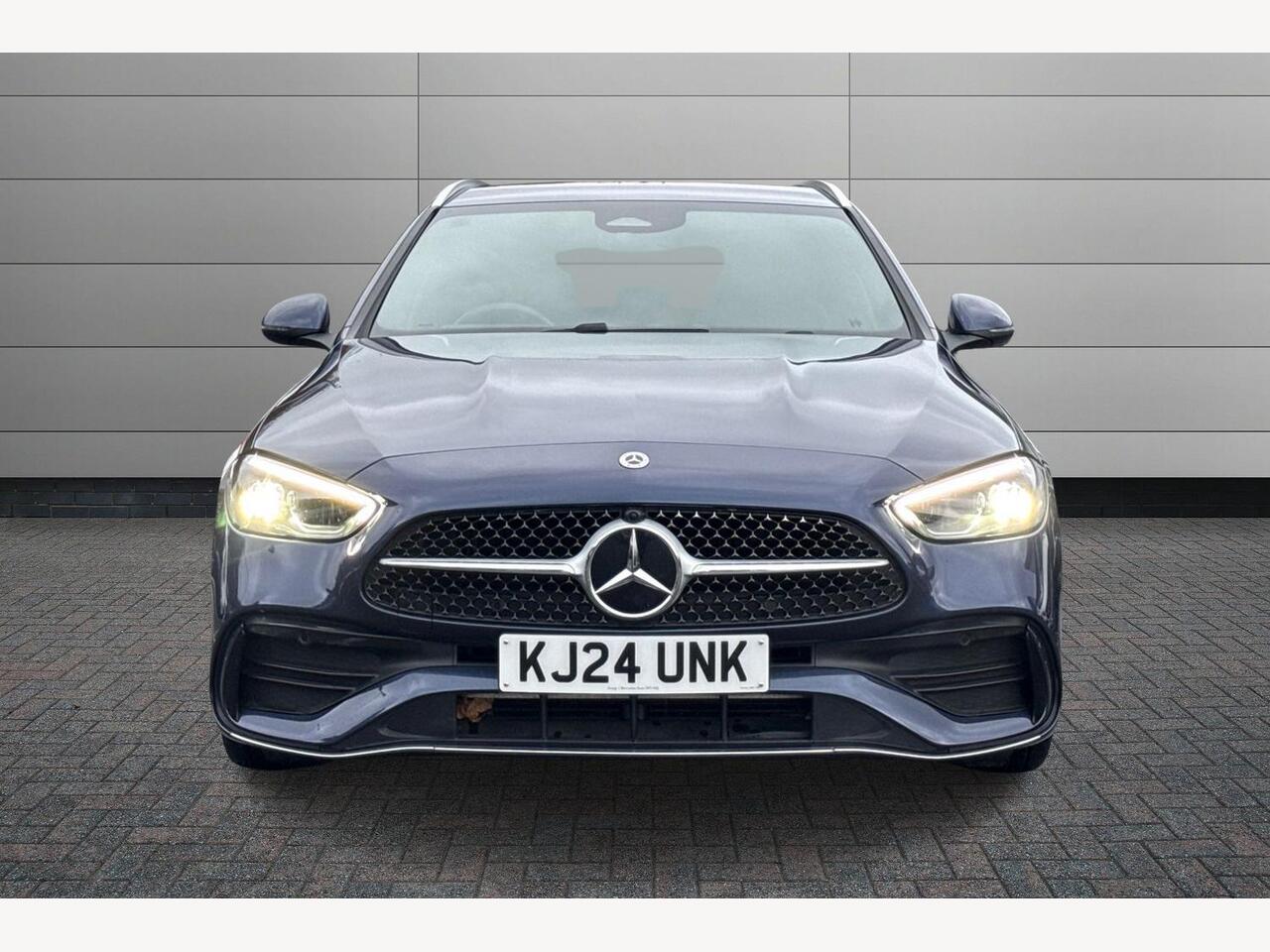 Used Mercedes-Benz C Class 2024 for sale - 77512369: Photo 11