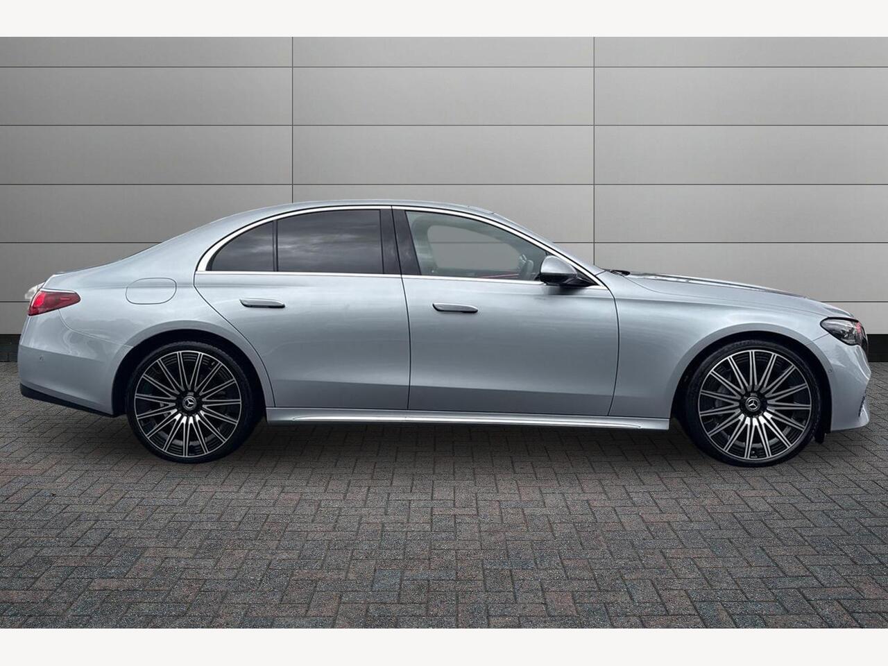 Used Mercedes-Benz E Class 2024 for sale - 76678862: Photo 4