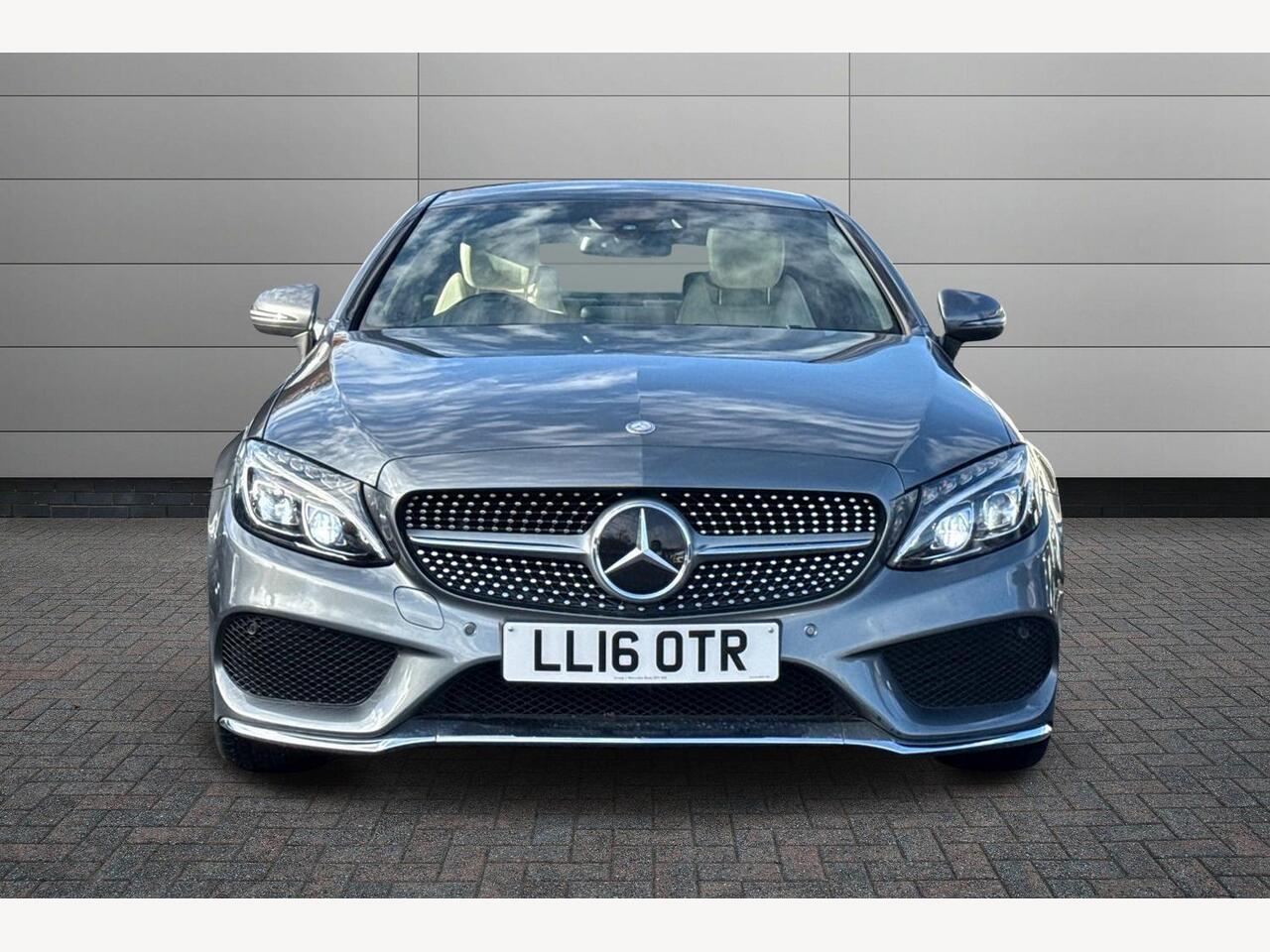 Used Mercedes-Benz C Class 2016 for sale - 76673403: Photo 11