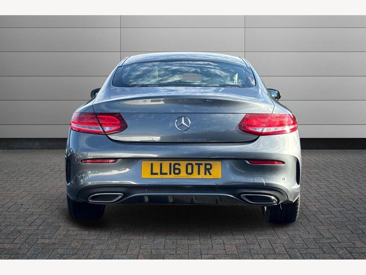 Used Mercedes-Benz C Class 2016 for sale - 76673403: Photo 12