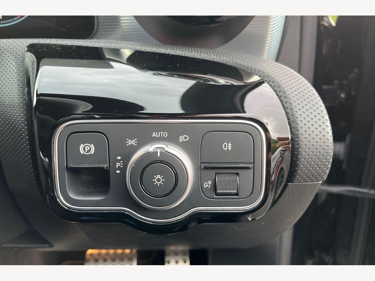 Used Mercedes-Benz A-Class 2022 for sale - 76674761: Photo 10