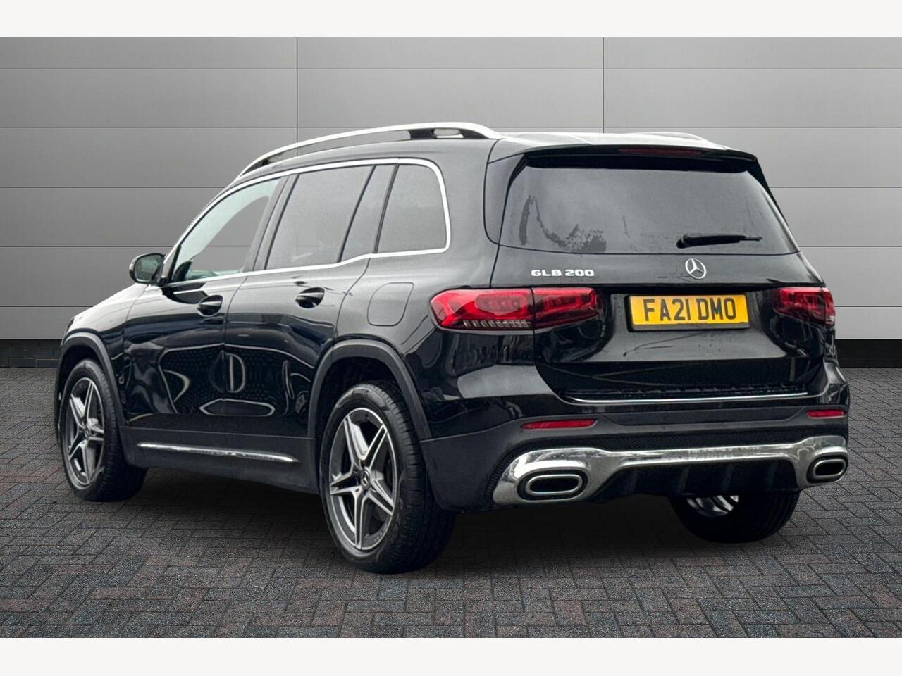 Used Mercedes-Benz GLB 2021 for sale - 77725515: Photo 2