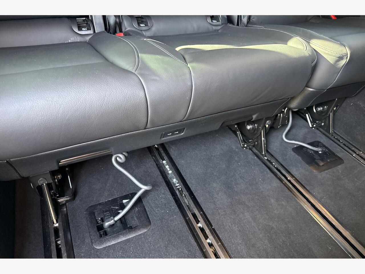 Used Mercedes-Benz V-Class 2025 for sale - 77770890: Photo 17