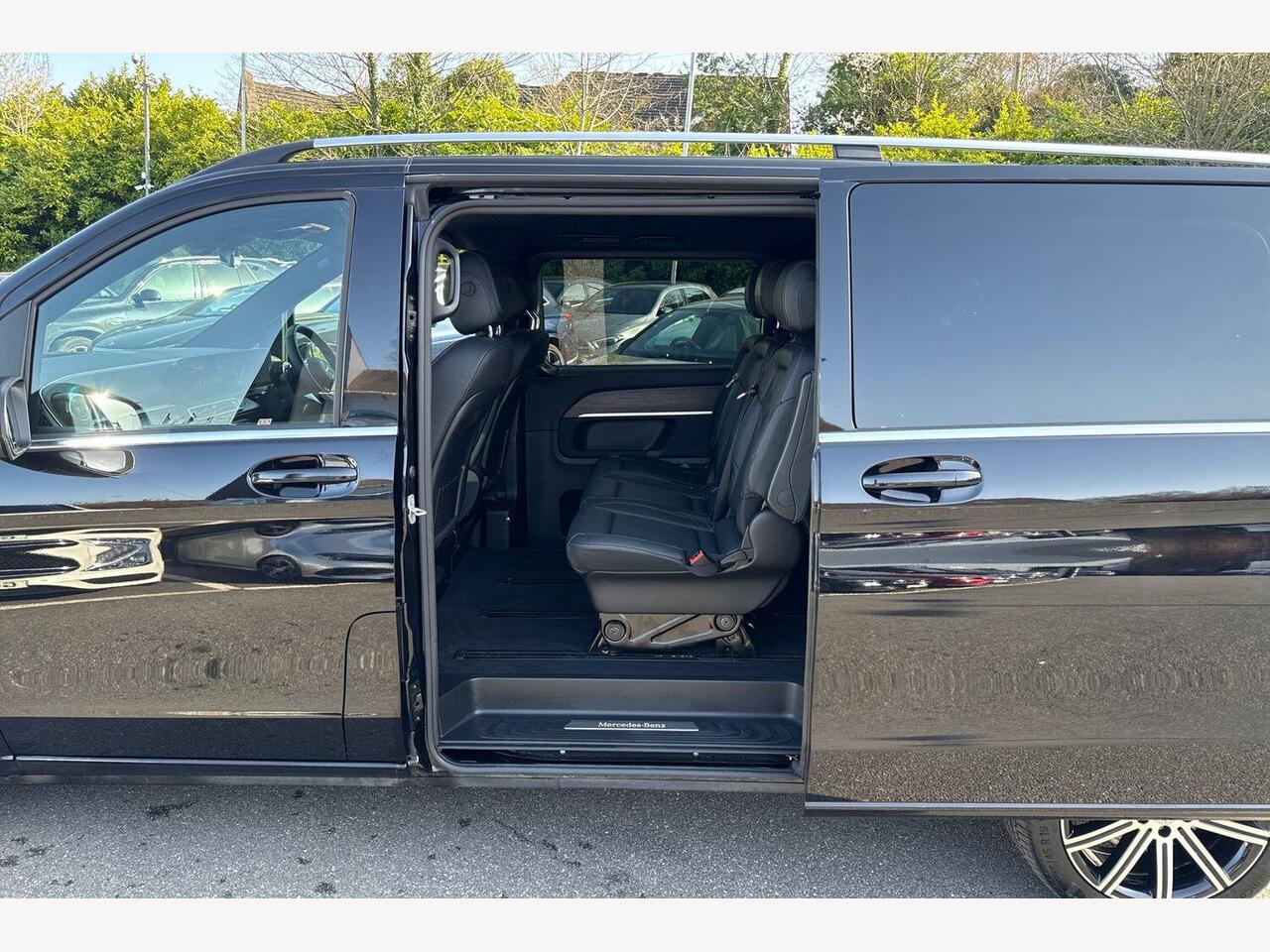 Used Mercedes-Benz V-Class 2025 for sale - 77770890: Photo 22