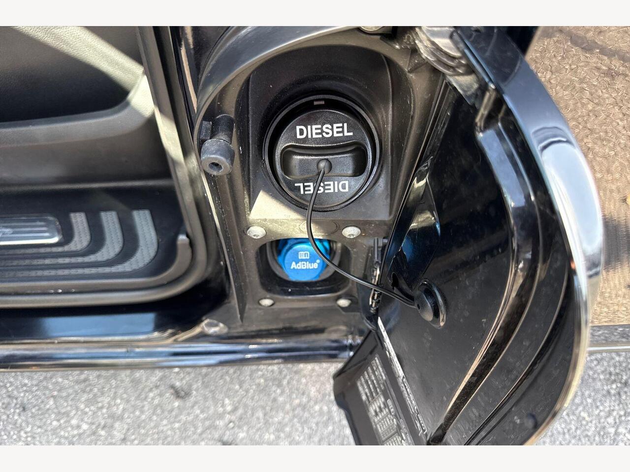 Used Mercedes-Benz V-Class 2025 for sale - 77770890: Photo 23