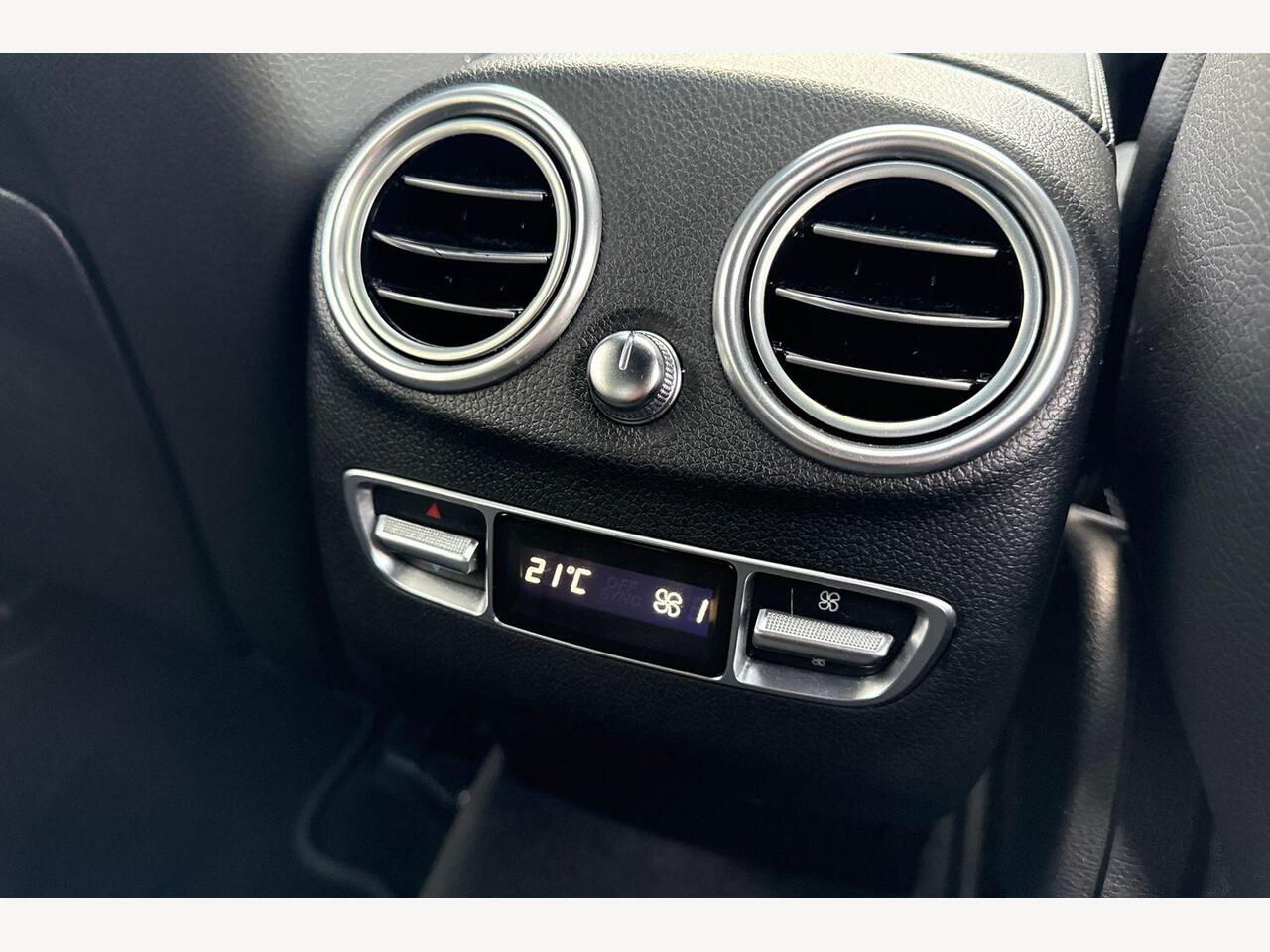 Used Mercedes-Benz GLC 2023 for sale - 77332761: Photo 16