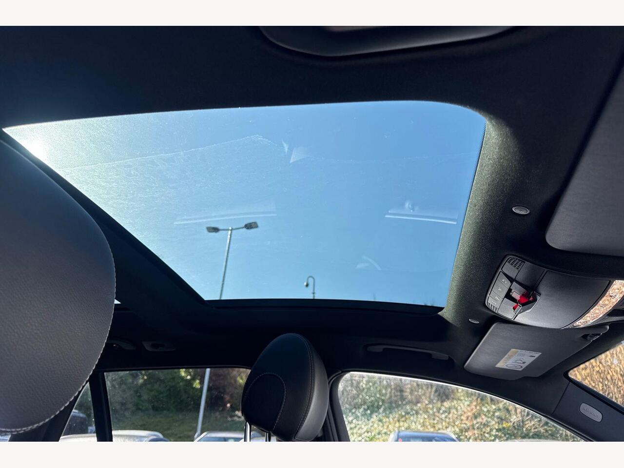 Used Mercedes-Benz GLC 2019 for sale - 78021920: Photo 17