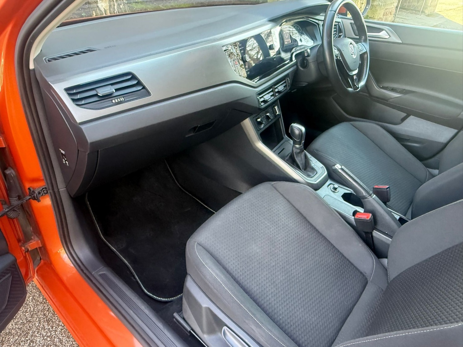 Used Volkswagen Polo 2018 for sale - 77938198: Photo 12