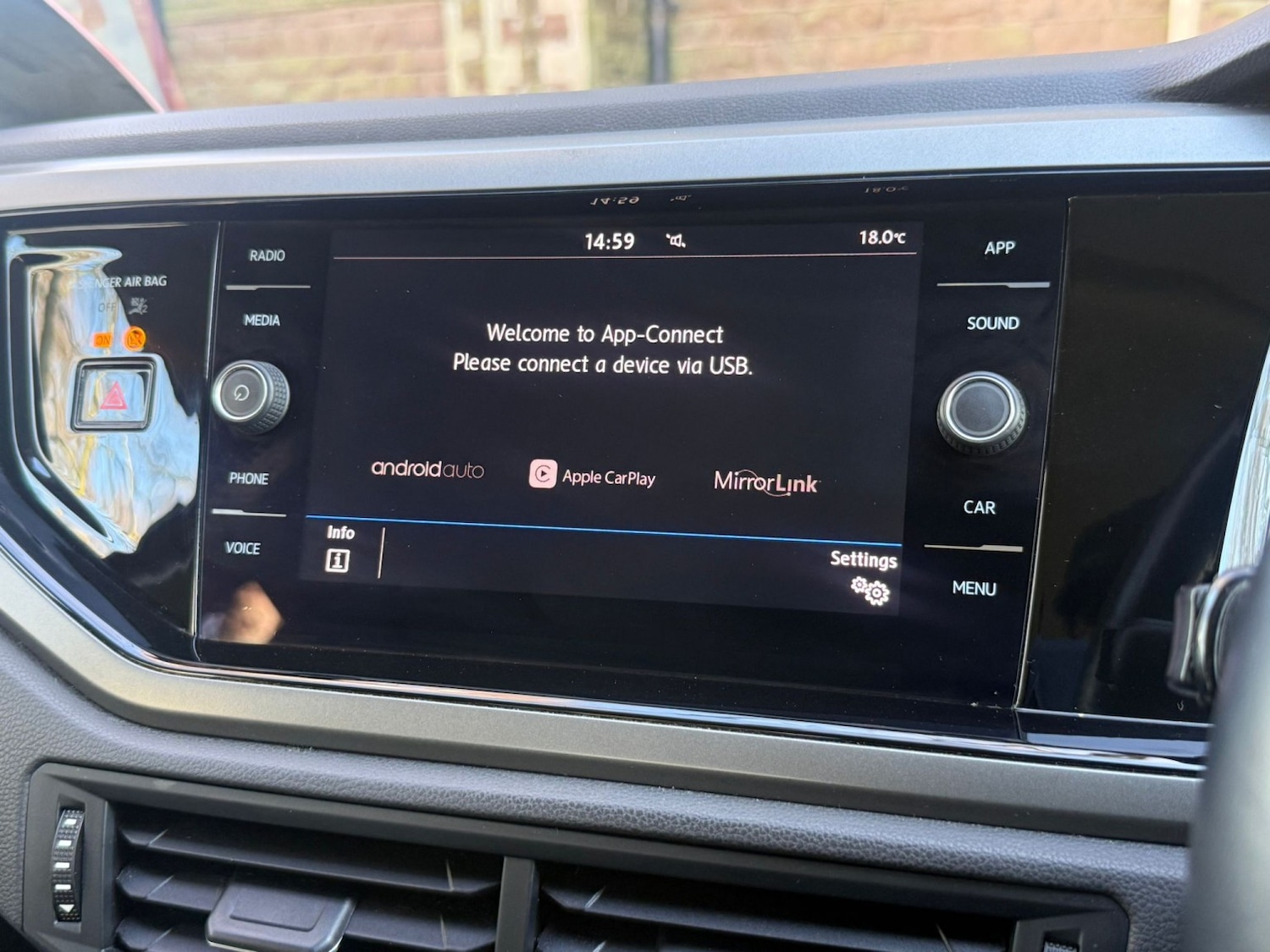 Used Volkswagen Polo 2018 for sale - 77938198: Photo 18