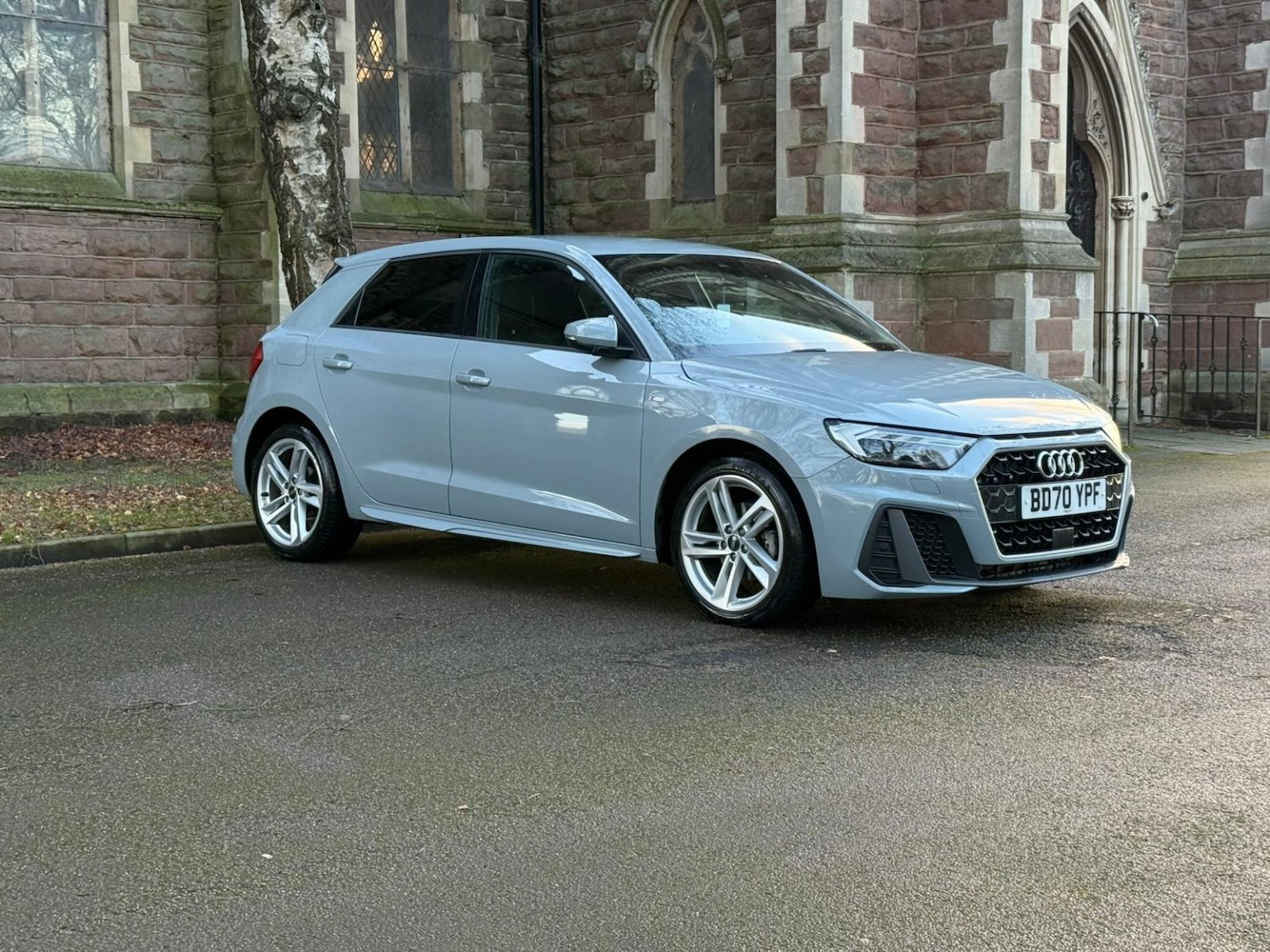 Used Audi A1 2020 for sale - 76785052: Photo 2