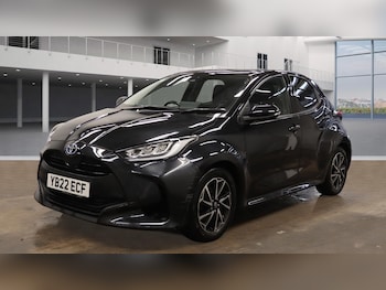 Used Toyota Yaris 2022 for sale - 76769564: Photo